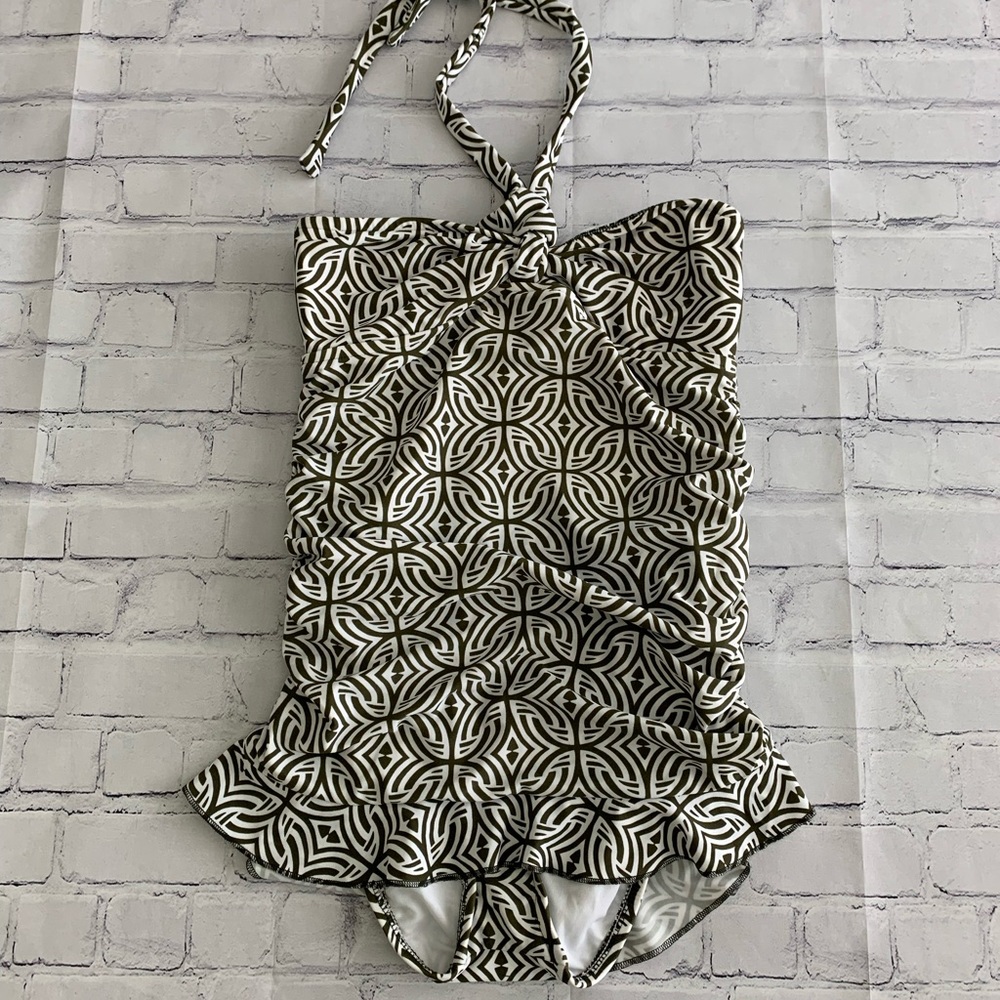 one piece bathing suit